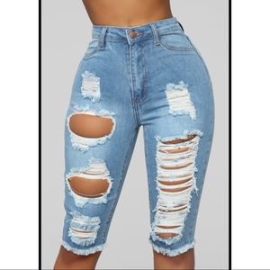 FASHION NOVA “LOST AT SEA” BERMUDA SHORTS